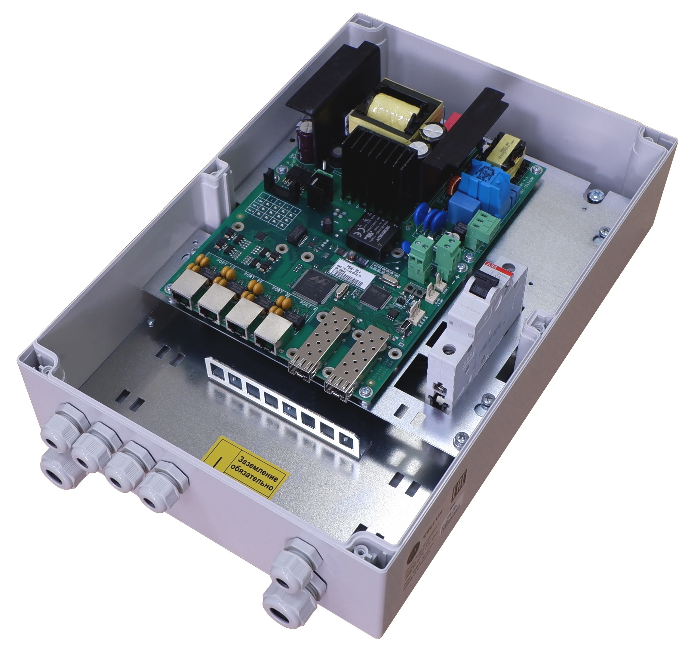 Tfortis PSW-2G+, сетевой коммутатор