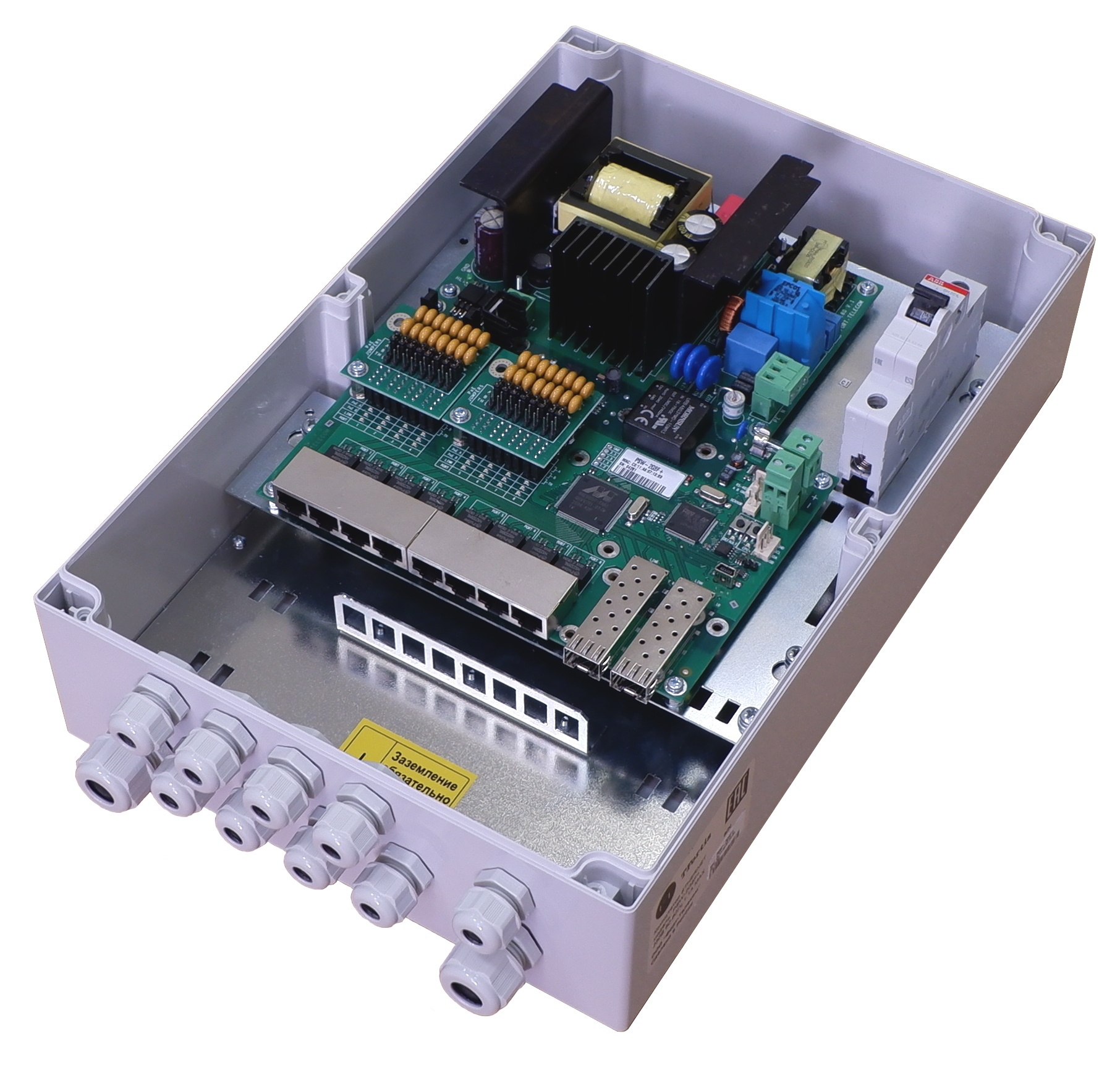 TFortis PSW-2G8F+, коммутатор для подключения 8 камер