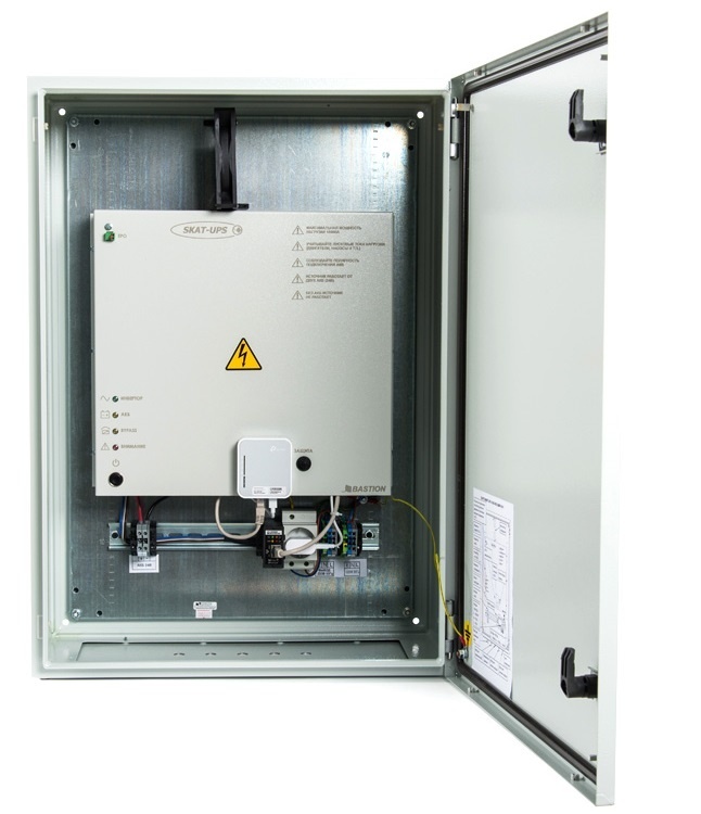 SKAT SMART UPS-1000 IP65 SNMP Wi-Fi (988), источник бесперебойного питания