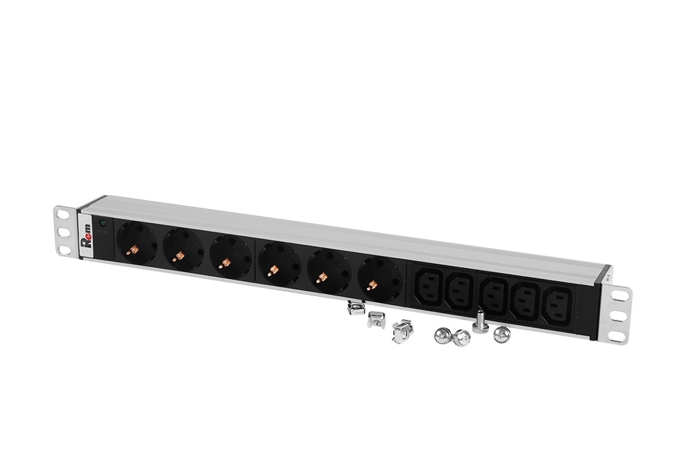 R-10-6S-5C13-I-440-Z, блок розеток 19"